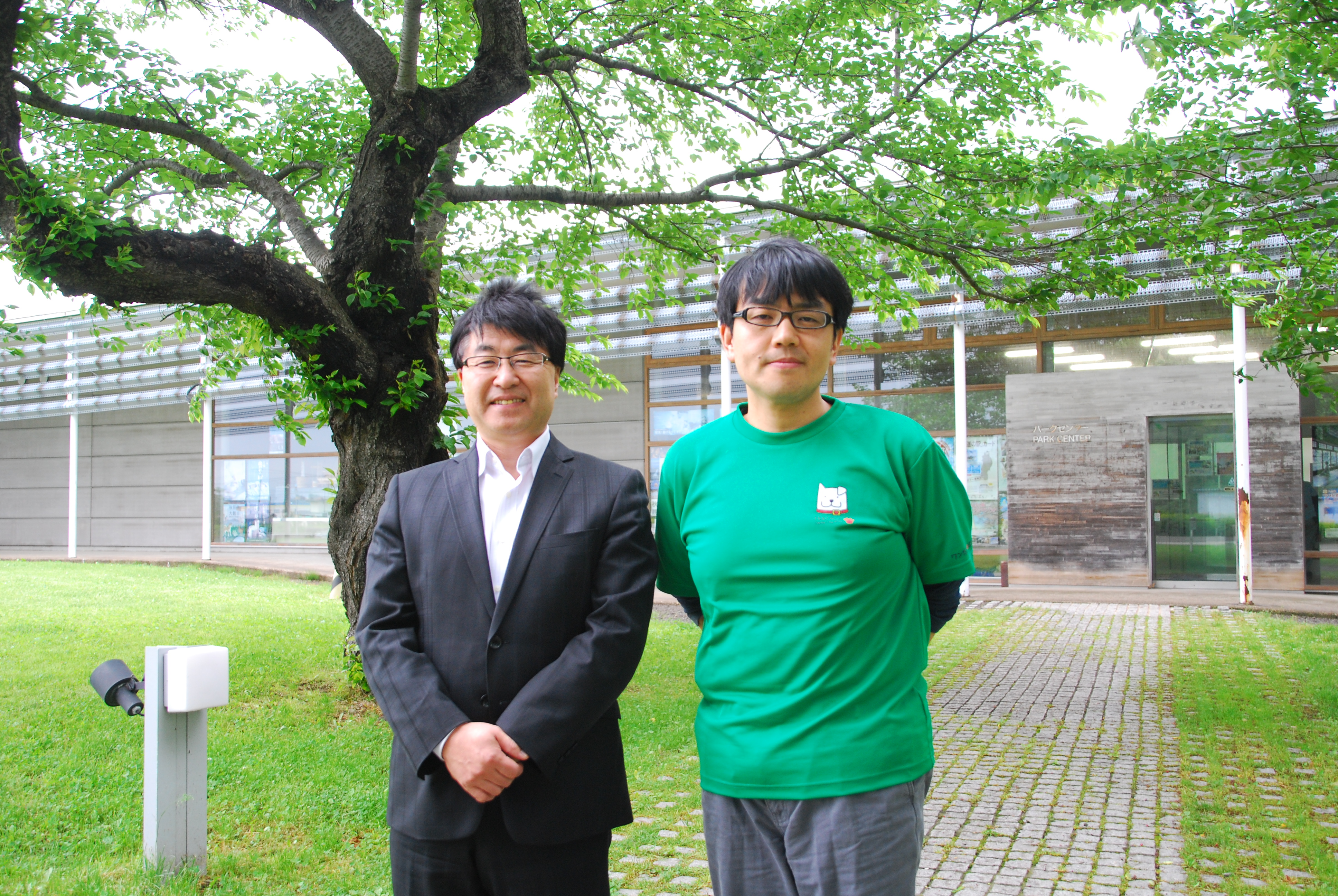 左から阿部さん、大須賀さん
